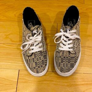 Vintage vans size 8 women’s